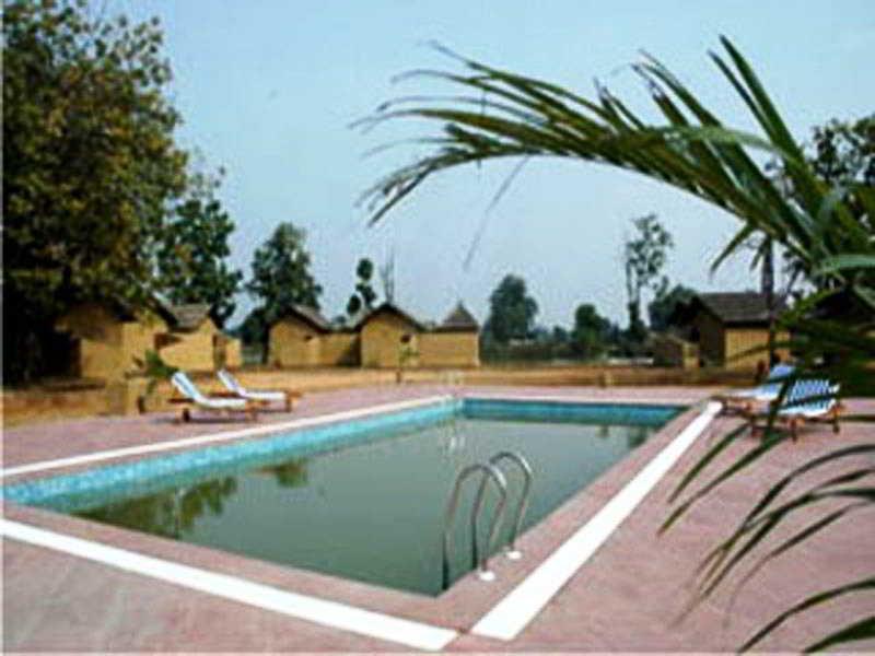 فندق Bandhavgarh National Parkفي  Tiger Lagoon المظهر الخارجي الصورة