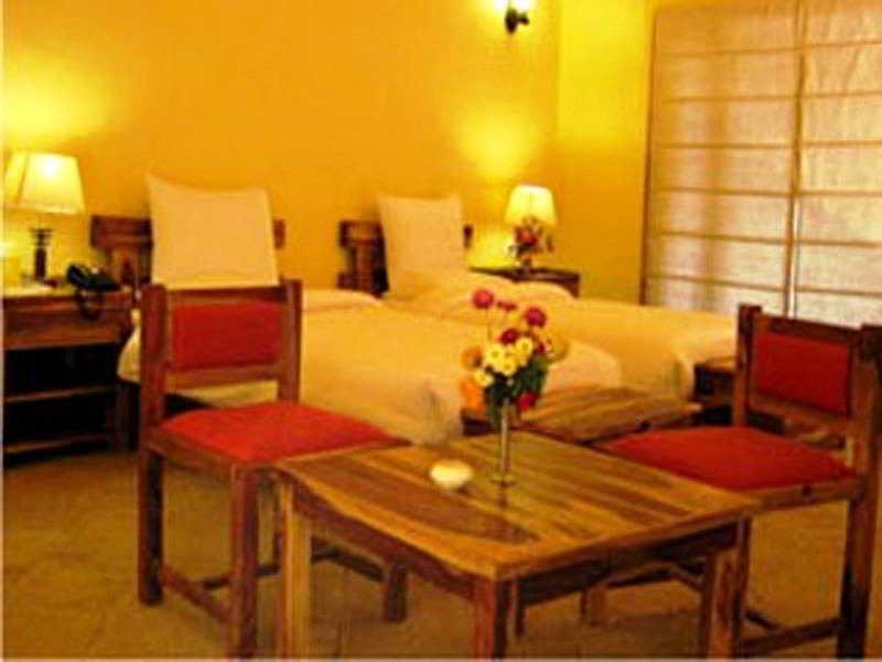 فندق Bandhavgarh National Parkفي  Tiger Lagoon المظهر الخارجي الصورة